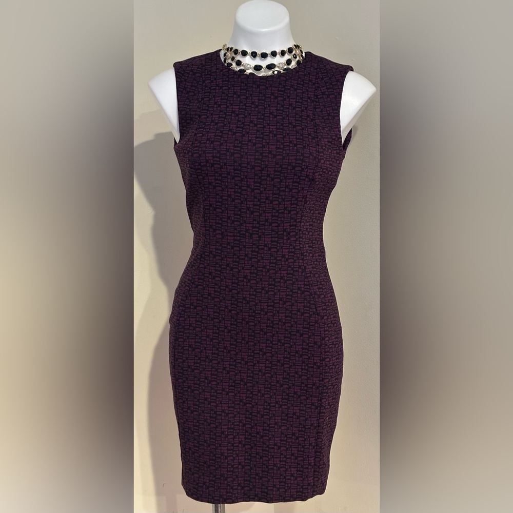 CALVIN KLIEN Black & Dark Purple Geometric Sleeveless Midi  Dress Sz 2.